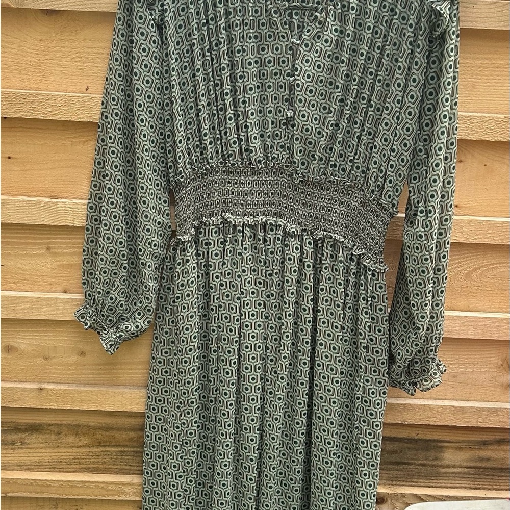 Chic Geometric Long Sleeve Dress